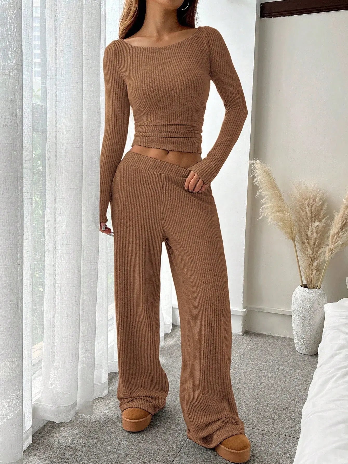 Conjunto Mujer Dos Piezas Estilo Moderno Color Sólido