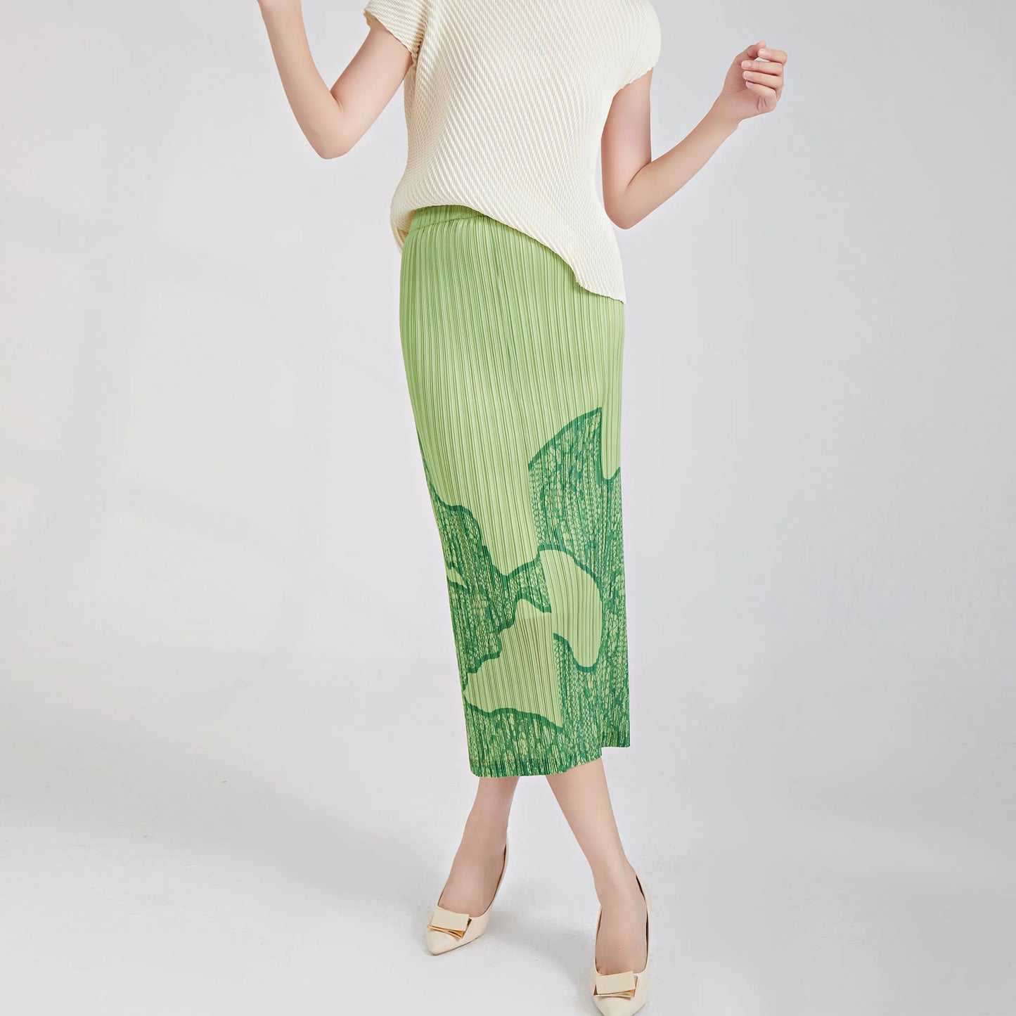 Pleated Pencil Midi Skirt - High Waist Print