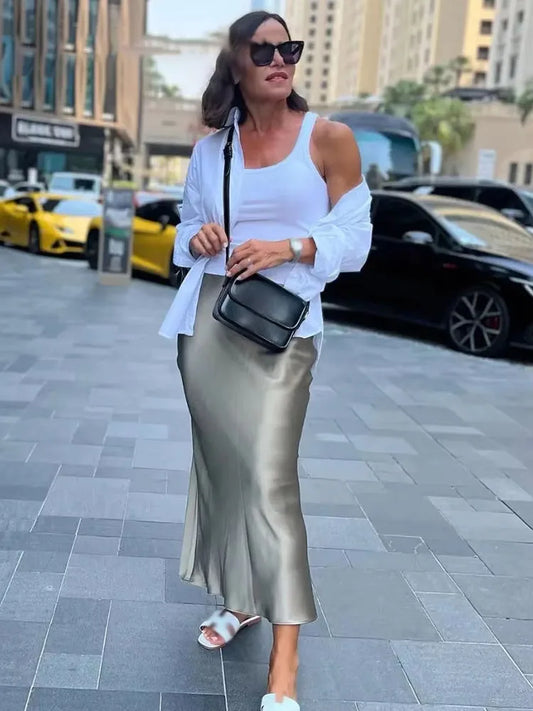 Falda Larga Satinada Sirena - Ajustada Elegante