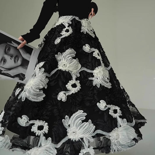 Black and White Contrast Embroidered Skirt for Women Elastic Waist Versatile Elegant Vintage Flower A-Line Skirt 2025 Spring