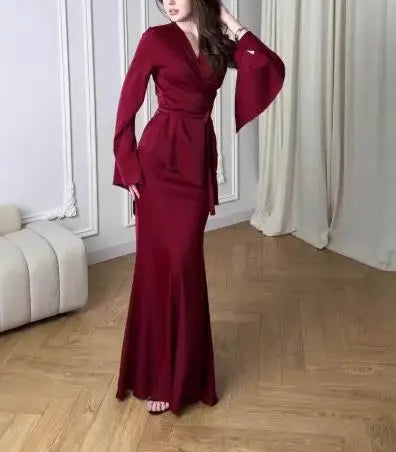 Conjunto Dos Piezas Elegante - Vestido Manga Larga Ajustado