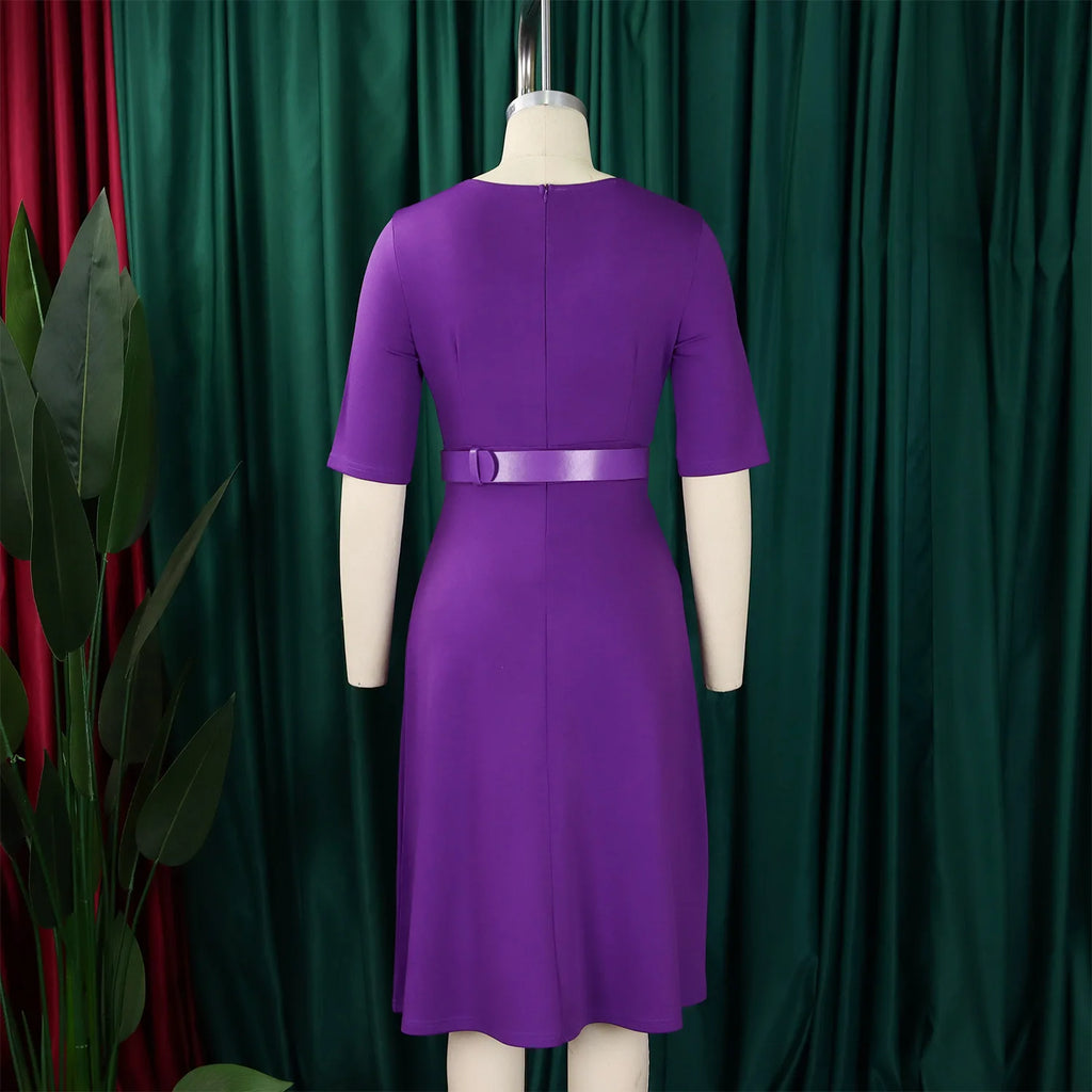 Vestido de Oficina Plisado Escote V Cintura Alta Cinturón Elegante