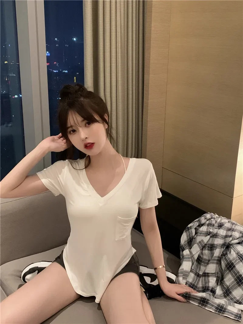 V-Neck T-Shirt - Irregular Hem Short Sleeve