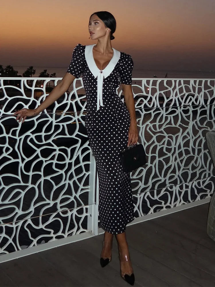 Vestido Largo Negro Puntos Blancos Ajustado Cuello V