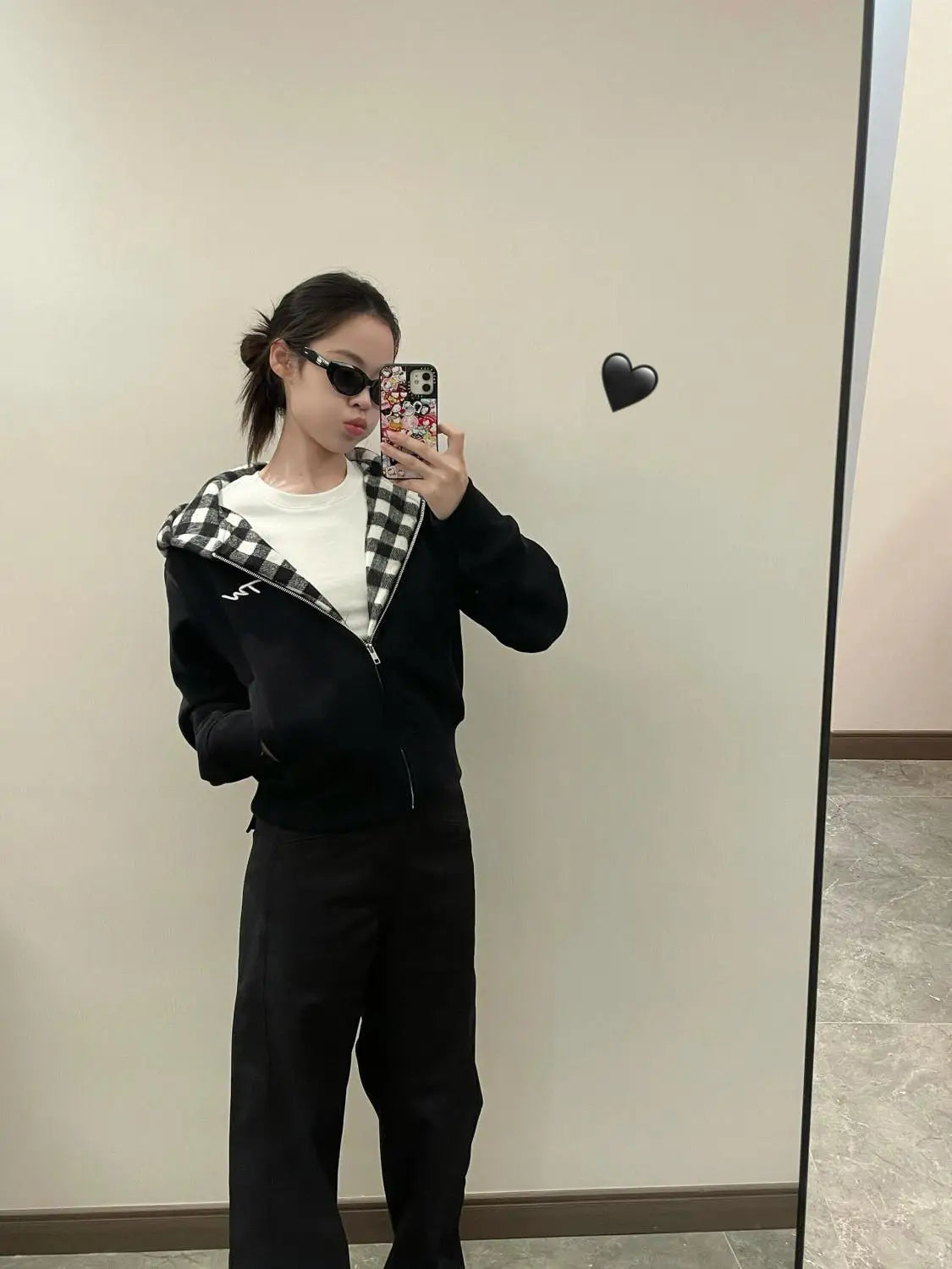 Polerón Mujer Corto Capucha Ajustado Moda Italiana