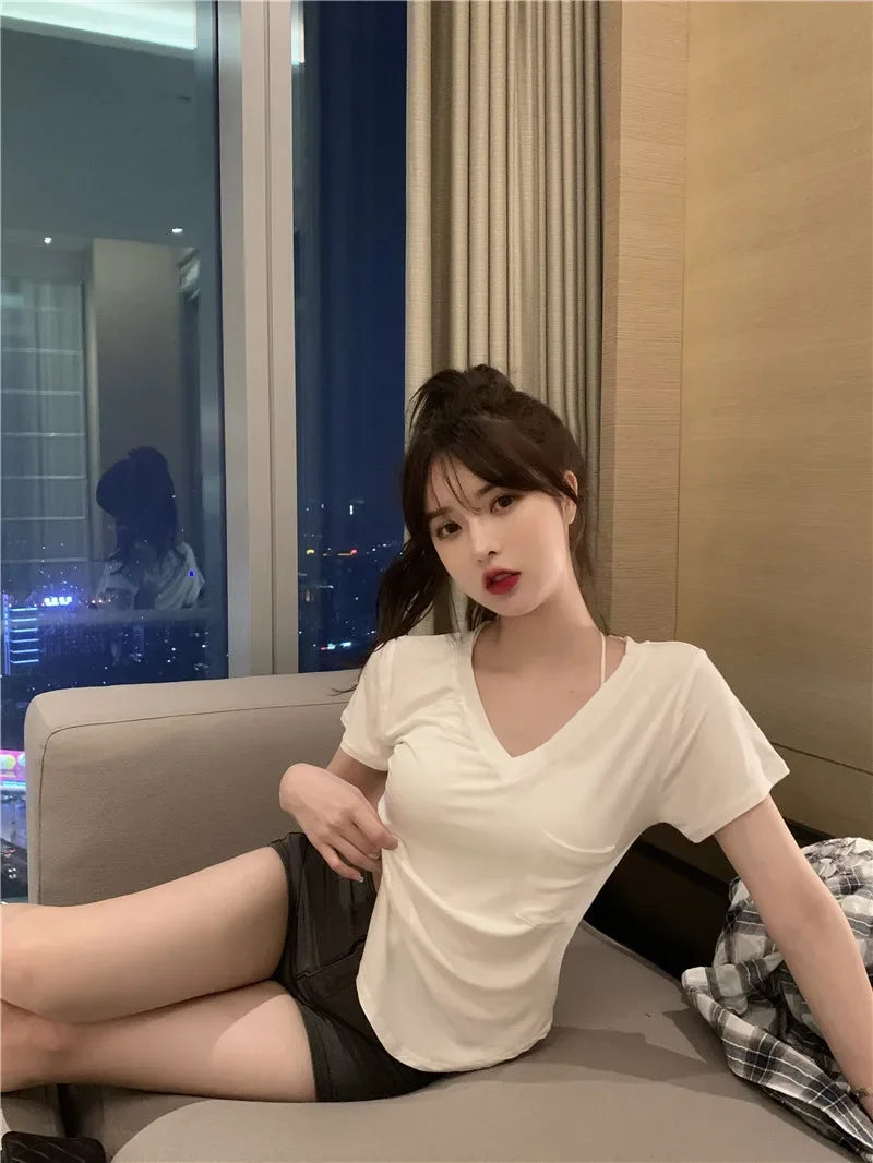 V-Neck T-Shirt - Irregular Hem Short Sleeve