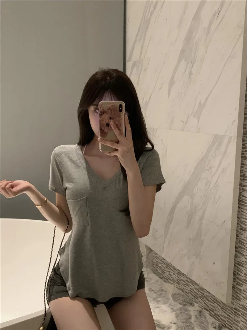 V-Neck T-Shirt - Irregular Hem Short Sleeve