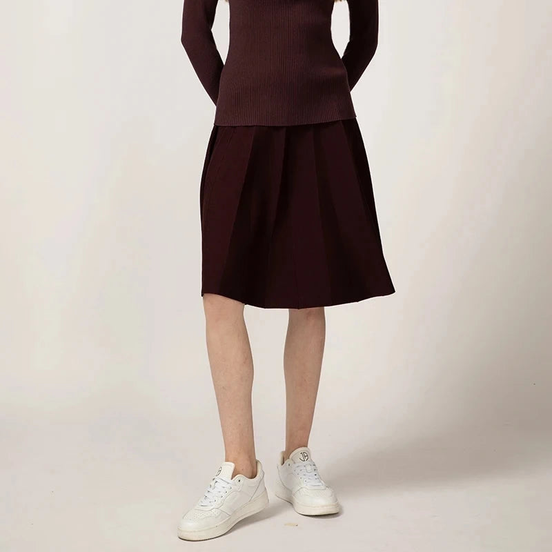 Falda tejida de algodón hasta la rodilla corte slim