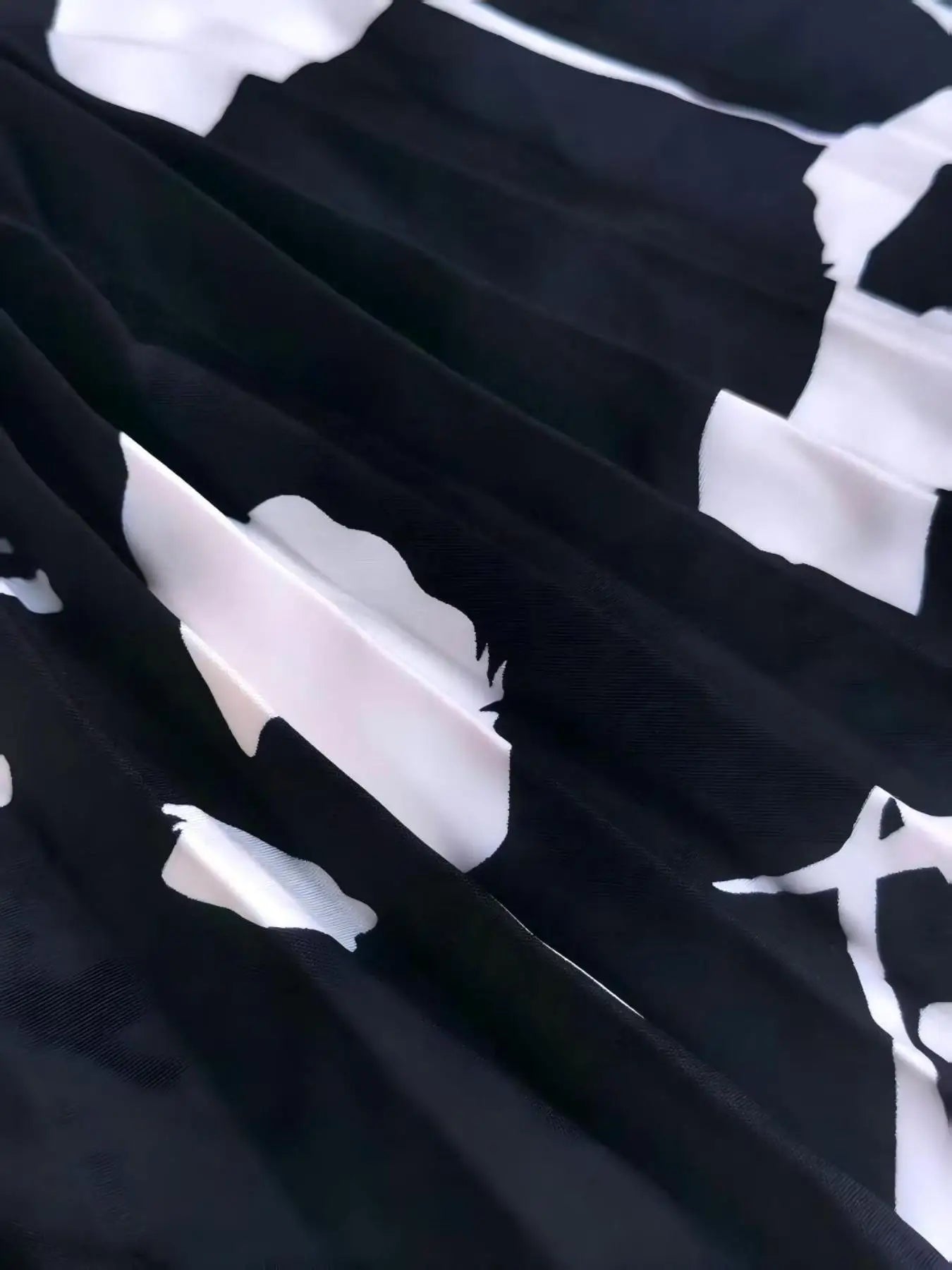 Vestido de Gala Floral Negro Un Hombro Manga Abullonada Cintura Fruncida Elegante