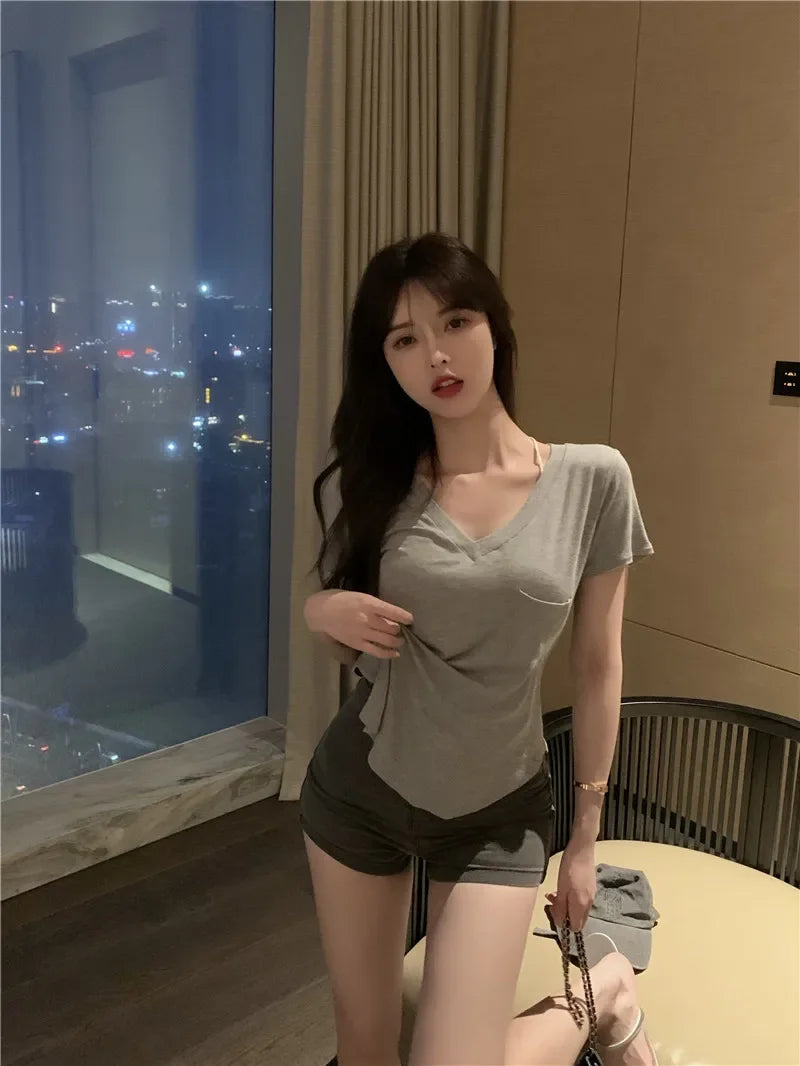 V-Neck T-Shirt - Irregular Hem Short Sleeve