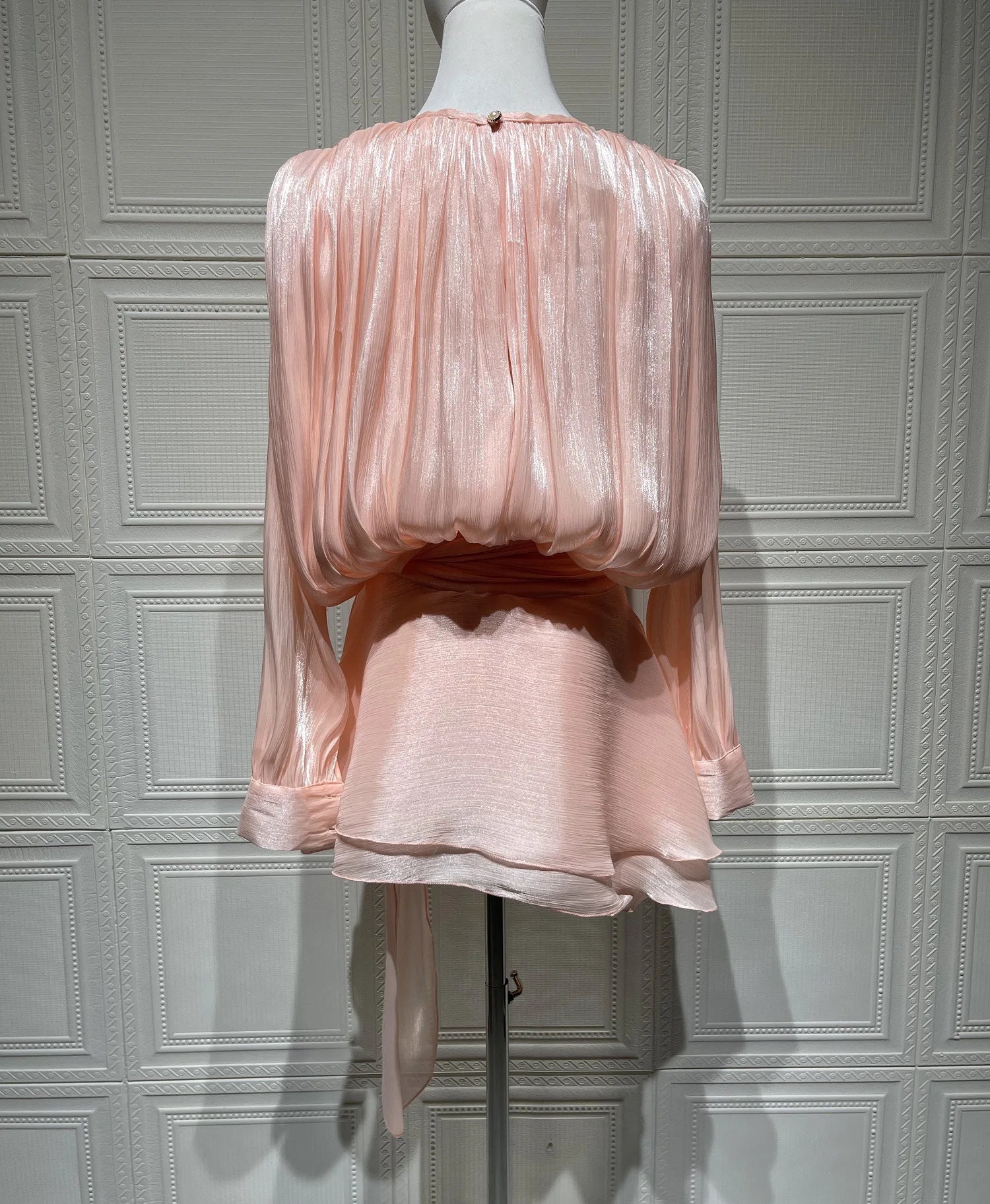 Vestido Corto Encaje Manga Puff Cuello V Holgado