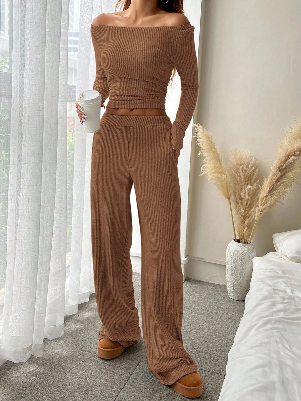 Conjunto Mujer Dos Piezas Estilo Moderno Color Sólido