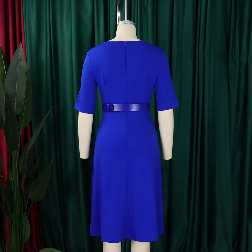 Vestido de Oficina Plisado Escote V Cintura Alta Cinturón Elegante